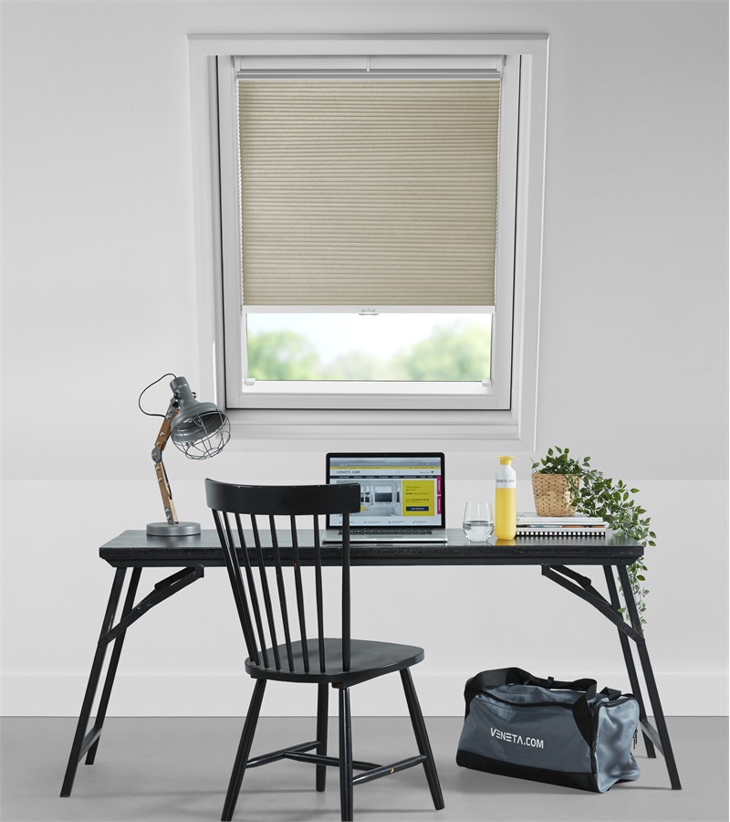 luxaflex plisse dakraam energy pliss 233 gordijn dakraam willow luxaflex plisse dakraam energy pliss 233 gordijn dakraam willow