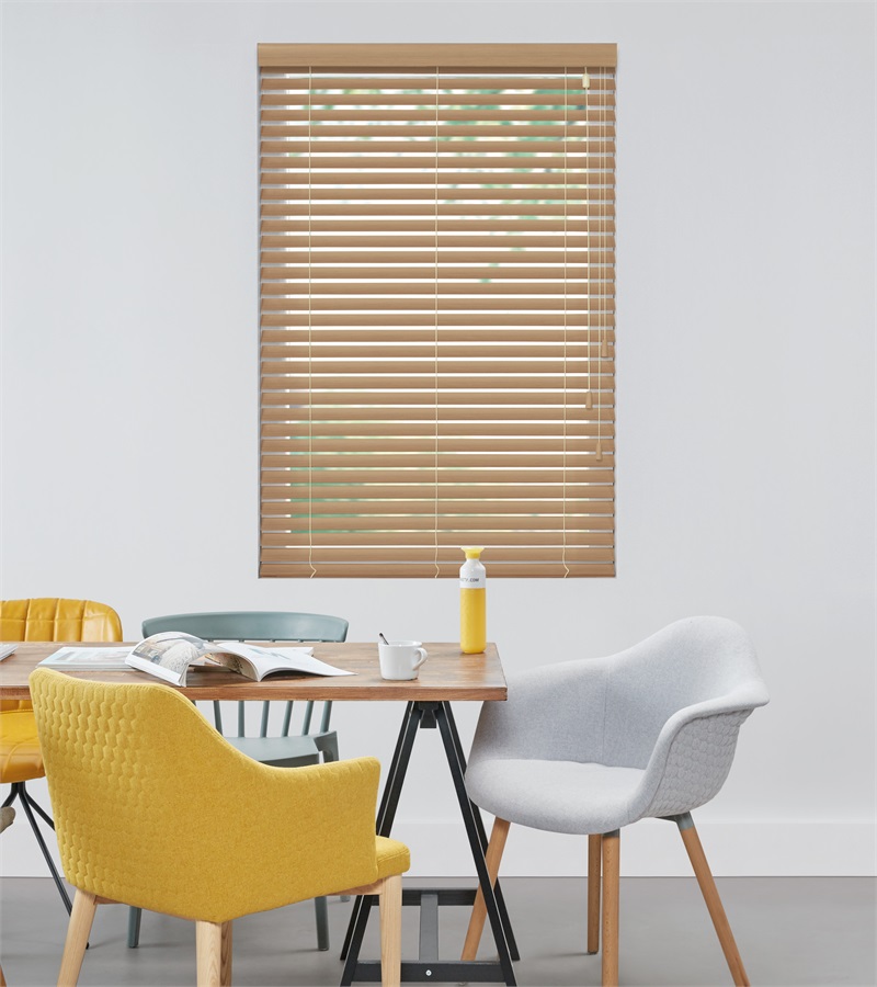 Harmony - Houten jaloezie Privacy 50mm - Licht Eiken ND114 - Veneta ... Harmony - Houten jaloezie Privacy 50mm - Licht Eiken ND114 - Veneta ...