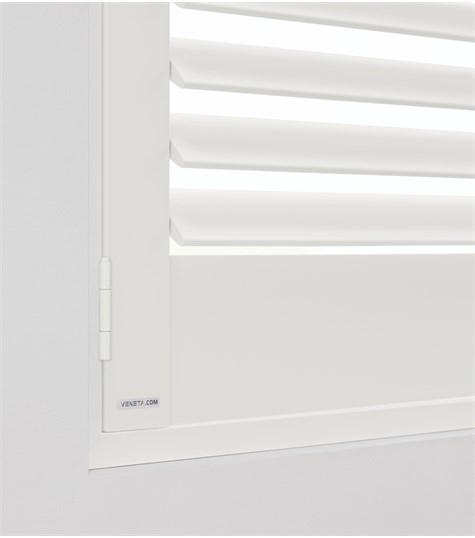 Witte Shutter Bright Wood 63mm (Decorators White 63)