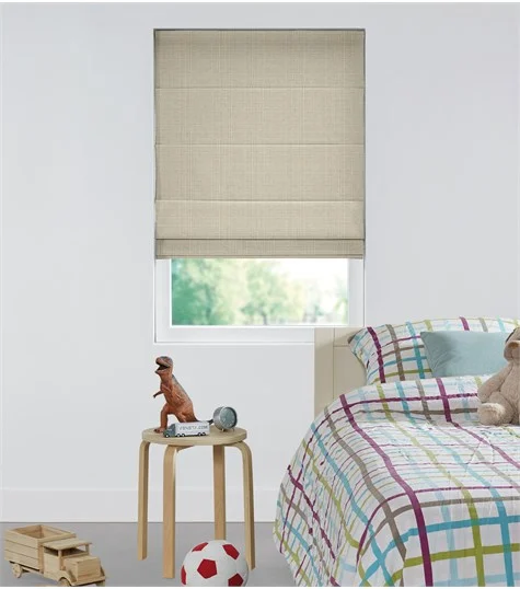 Beige vouwgordijnen